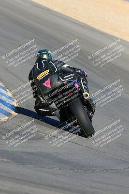 media/Jan-08-2022-SoCal Trackdays (Sat) [[1ec2777125]]/Turn 10 Backside (930am)/